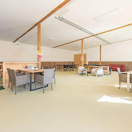 Huus Spatz Holiday home *